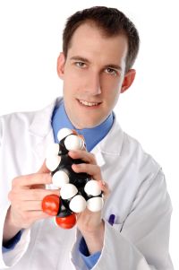 Diplom Chemiker Andreas Zoerb erkl�rt die Funktionweise seiner Chemikalienb�rse (300 dpi, 1.98 MB)